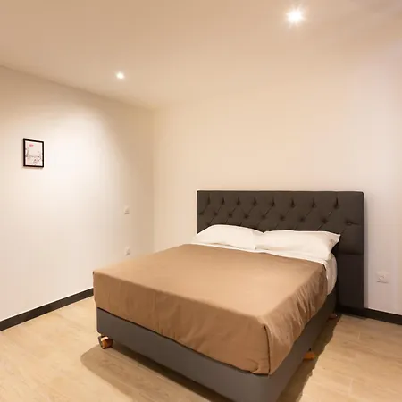 Les Pierres Du 15 Apartahotel 4*
