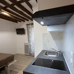 Les Pierres Du 15 Aparthotel 4*