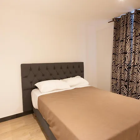 Les Pierres Du 15 Apart-hotel